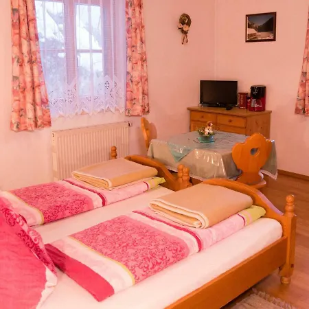 Haus Toplitzsee Quarto em Acomodações Particulares *